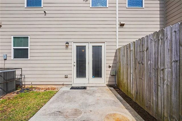 1962 Dillon Drive, Lithonia, GA 30058