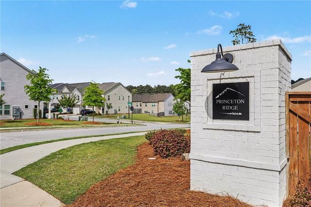 1962 Dillon Drive, Lithonia, GA 30058
