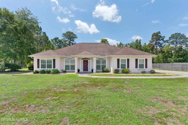 371 Lake Erie Drive, Brunswick, GA 31523