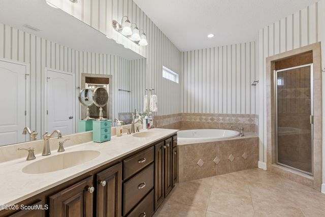 371 Lake Erie Drive, Brunswick, GA 31523