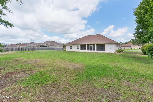 371 Lake Erie Drive, Brunswick, GA 31523