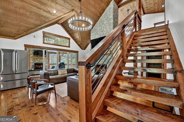 89 High Meadows Court, Morganton, GA 30560