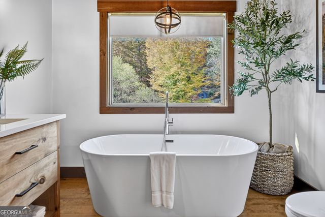 89 High Meadows Court, Morganton, GA 30560