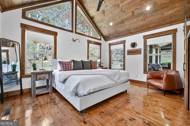 89 High Meadows Court, Morganton, GA 30560