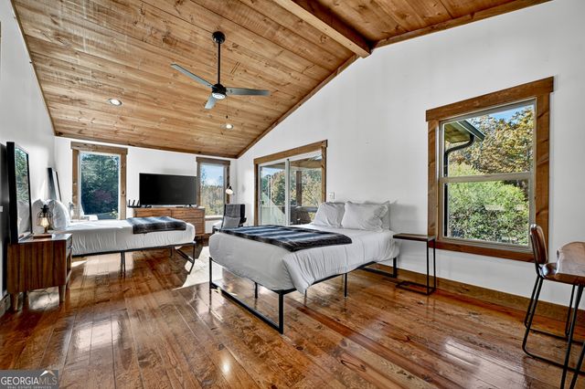 89 High Meadows Court, Morganton, GA 30560