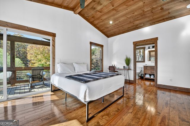 89 High Meadows Court, Morganton, GA 30560