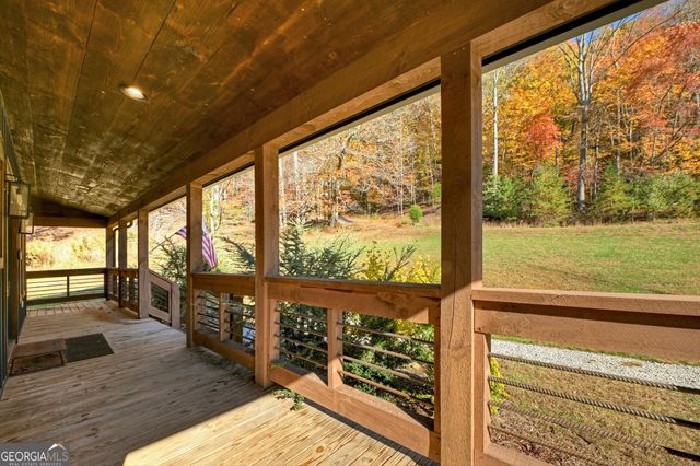 89 High Meadows Court, Morganton, GA 30560