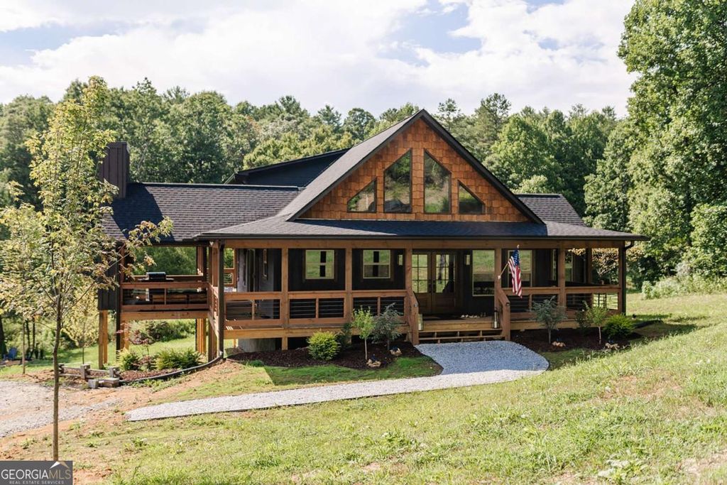 89 High Meadows Court, Morganton, GA 30560