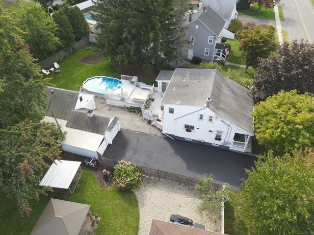 35 New Lane, Cromwell, CT 06416