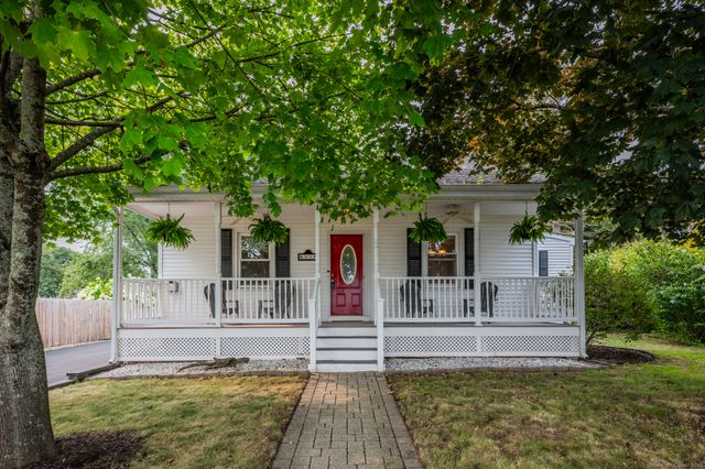 35 New Lane, Cromwell, CT 06416