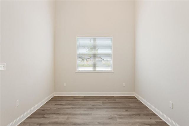 959 Gallant Fox Road, Hewitt, TX 76643