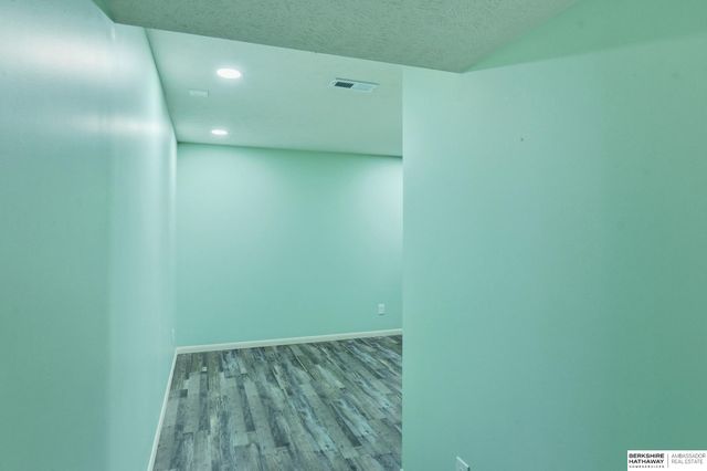 104 Waldo Circle, Bellevue, NE 68005