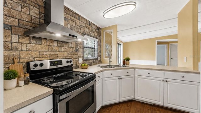 5436 JACOB AVENUE, Polk City, FL 33868