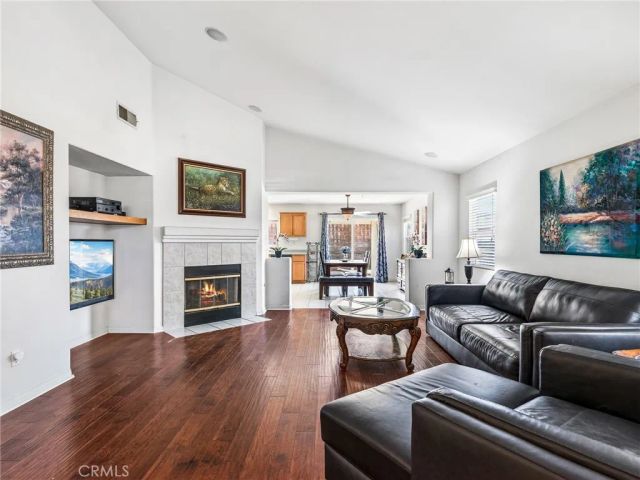 11893 Pepperwood Street, Victorville, CA 92392