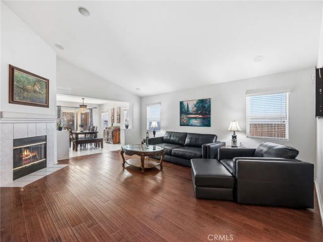 11893 Pepperwood Street, Victorville, CA 92392