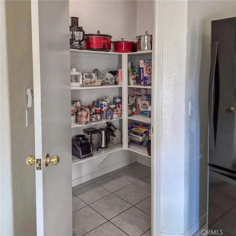 11893 Pepperwood Street, Victorville, CA 92392