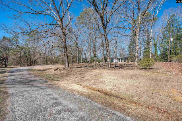 3600 KENNERLY Road, Irmo, SC 29063