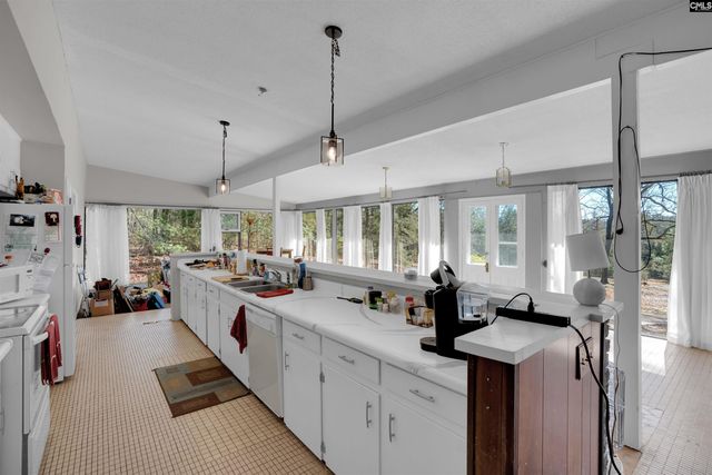 3600 KENNERLY Road, Irmo, SC 29063