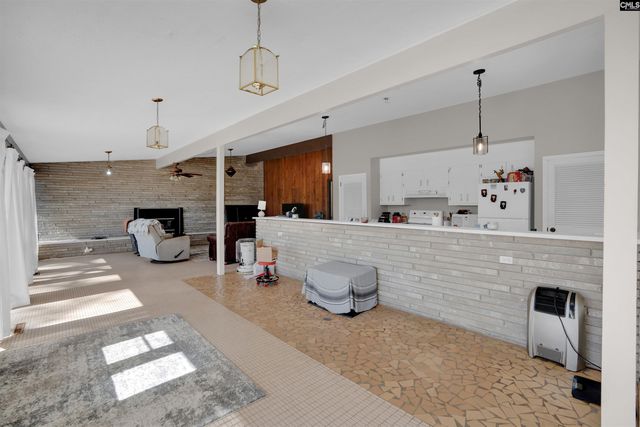 3600 KENNERLY Road, Irmo, SC 29063