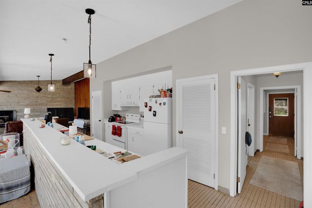 3600 KENNERLY Road, Irmo, SC 29063