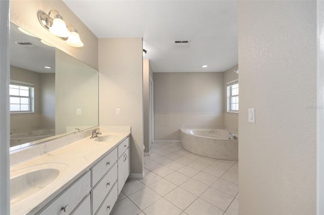 10521 SW 54TH COURT, Ocala, FL 34476