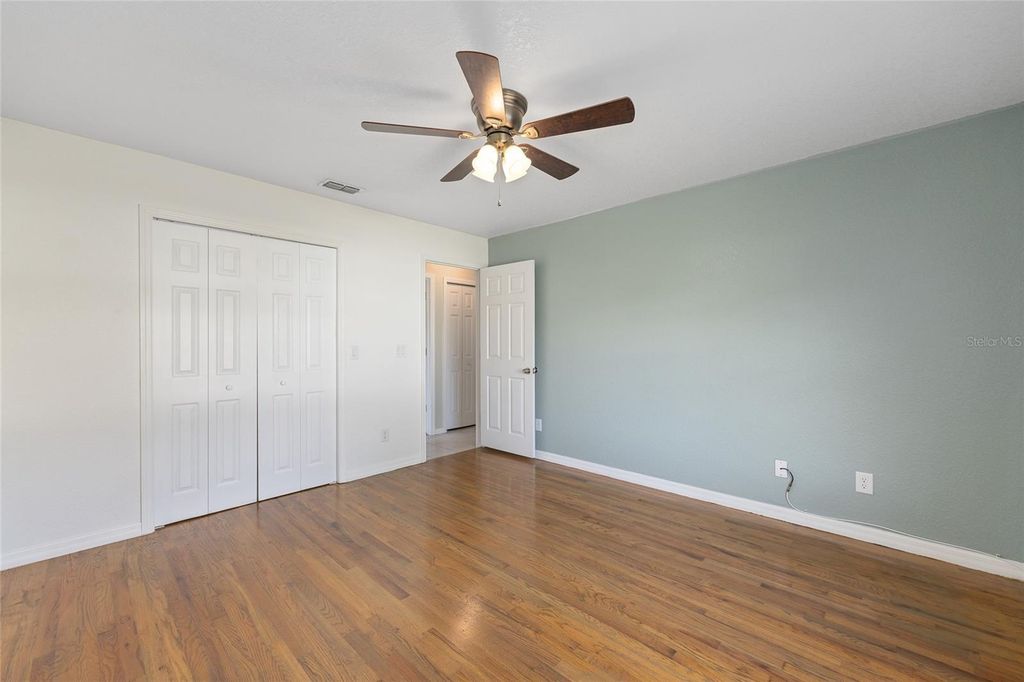 Image 18 of property listing at 10521 SW 54TH COURT, Ocala, FL 34476