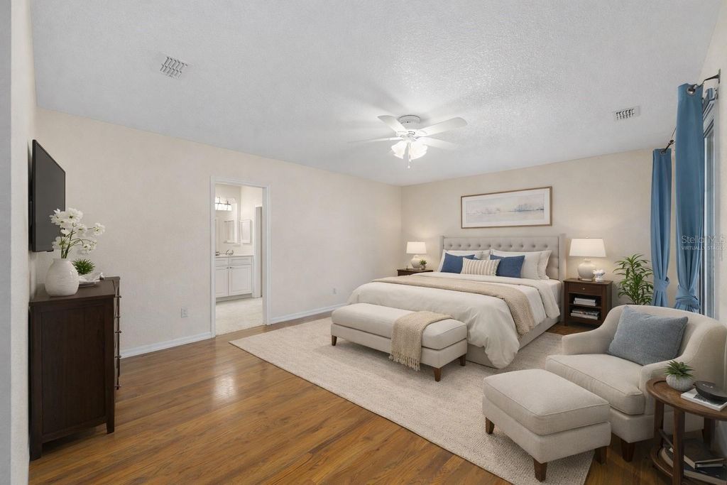 Image 22 of property listing at 10521 SW 54TH COURT, Ocala, FL 34476