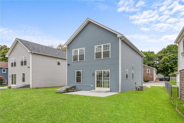 9 Kinsman Street, Cumberland, RI 02864