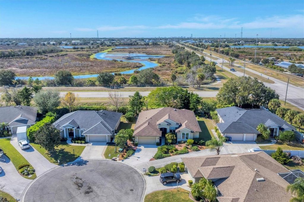 Image 17 of property listing at 7302 DEER CROSSING COURT, Sarasota, FL 34240