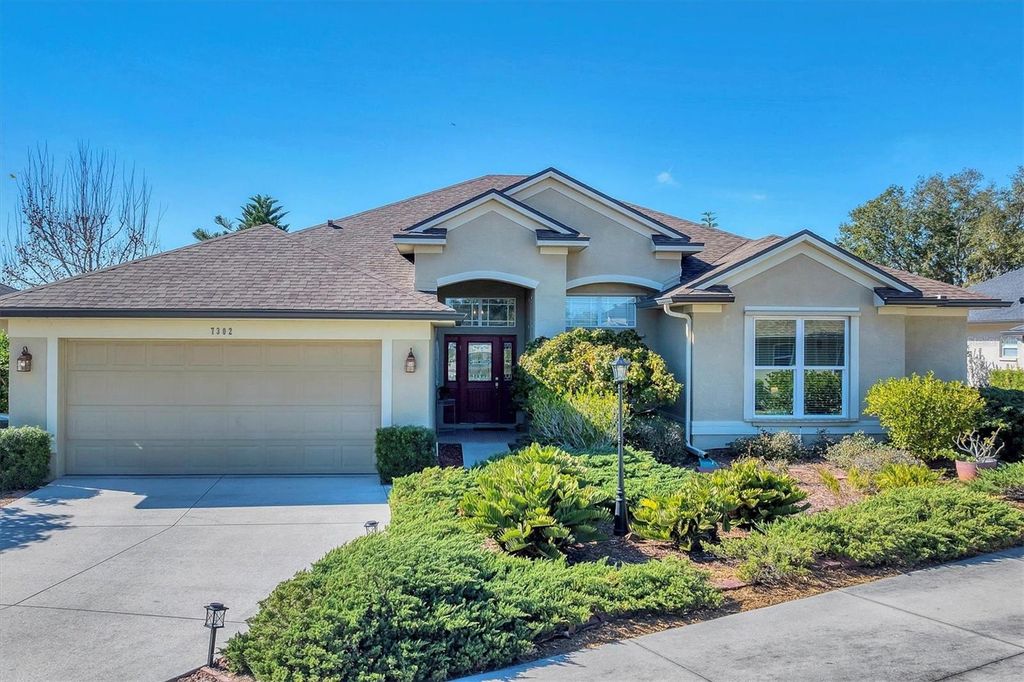 Image 19 of property listing at 7302 DEER CROSSING COURT, Sarasota, FL 34240