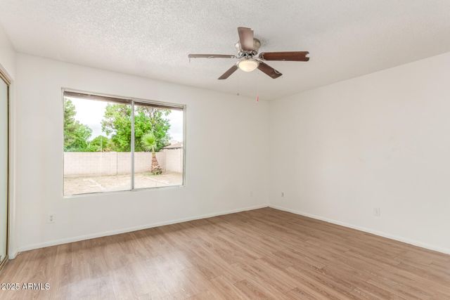 9646 N 47TH Avenue, Glendale, AZ 85302