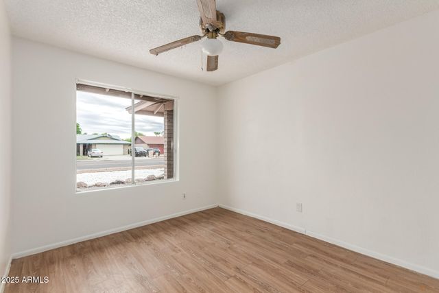 9646 N 47TH Avenue, Glendale, AZ 85302