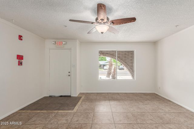 9646 N 47TH Avenue, Glendale, AZ 85302