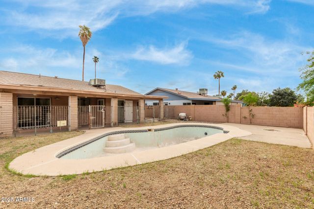 9646 N 47TH Avenue, Glendale, AZ 85302