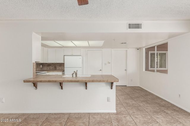 9646 N 47TH Avenue, Glendale, AZ 85302