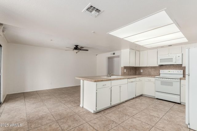 9646 N 47TH Avenue, Glendale, AZ 85302