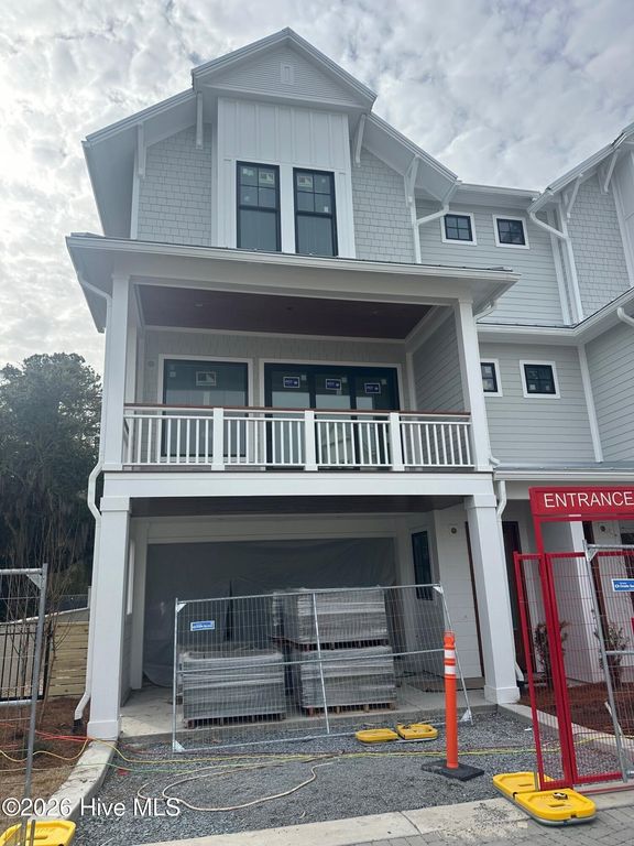 Image 2 of property listing at 132 James Edward Court, Wilmington, NC 28403