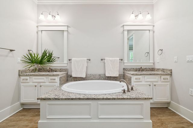180 Blakely Drew Boulevard, Santa Rosa Beach, FL 32459