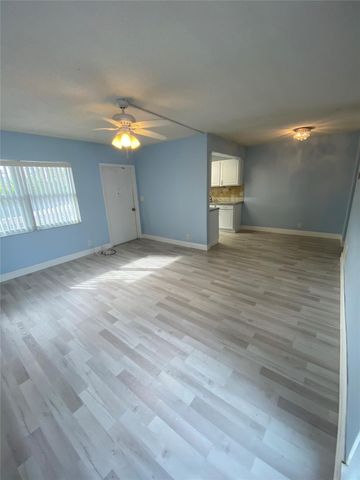 224 Hibiscus Ave Apt 260, Lauderdale By The Sea, FL 33308