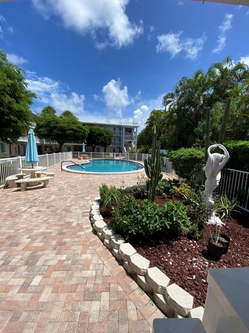 224 Hibiscus Ave Apt 260, Lauderdale By The Sea, FL 33308