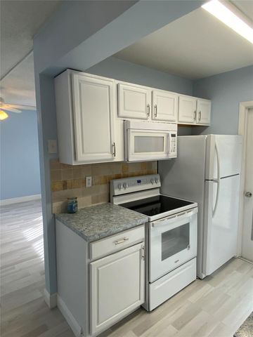 224 Hibiscus Ave Apt 260, Lauderdale By The Sea, FL 33308