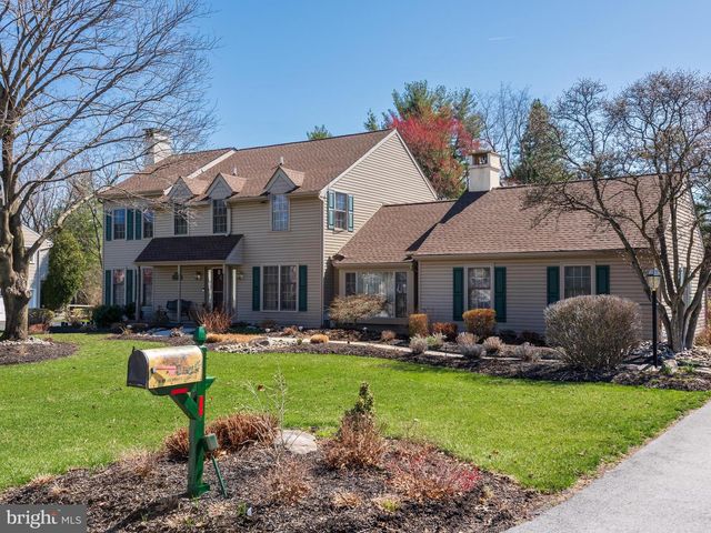 418 BEAUMONT CIR, West Chester, PA 19380