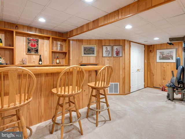 418 BEAUMONT CIR, West Chester, PA 19380