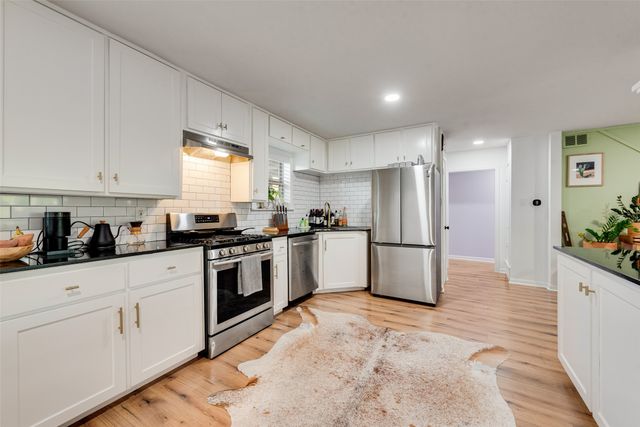 5529 Fursman Avenue, Fort Worth, TX 76114