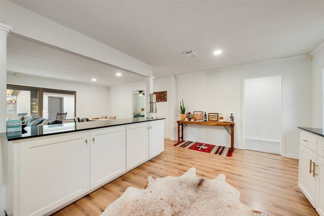 5529 Fursman Avenue, Fort Worth, TX 76114