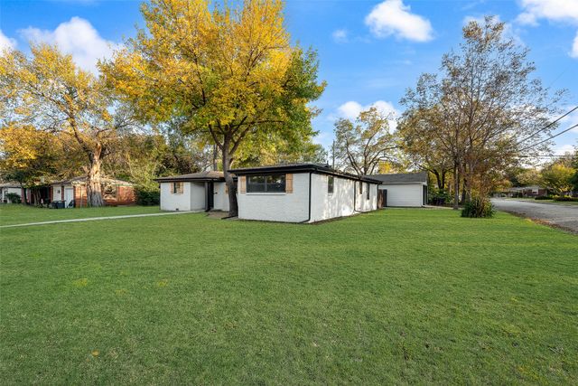 5529 Fursman Avenue, Fort Worth, TX 76114