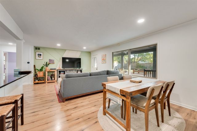 5529 Fursman Avenue, Fort Worth, TX 76114