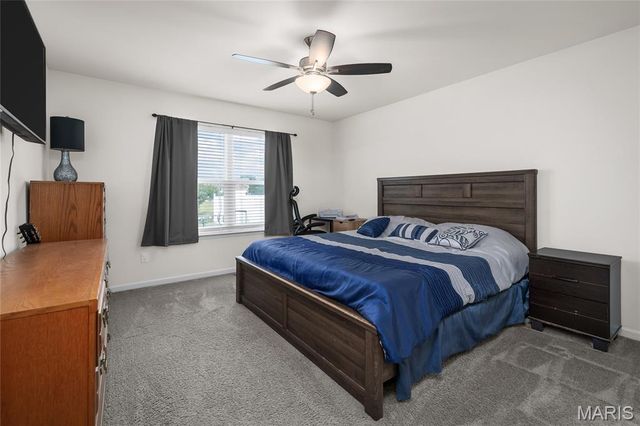 829 Warrior Ridge Drive, Warrenton, MO 63383
