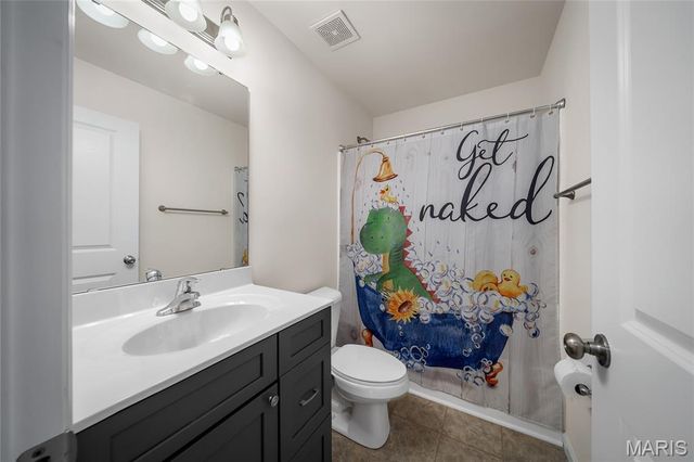 829 Warrior Ridge Drive, Warrenton, MO 63383