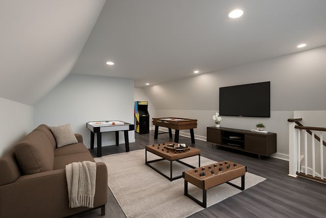 4718 W Addison Street, Chicago, IL 60641